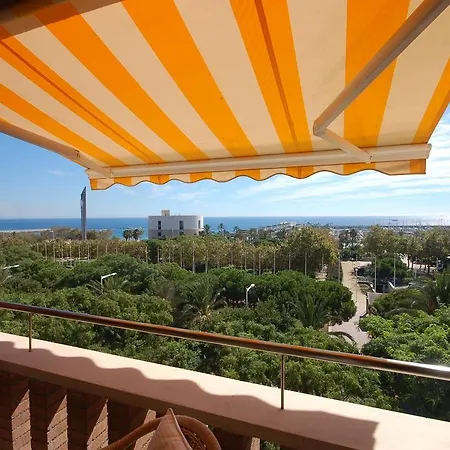 아파트 Lets Holidays Sea Views In