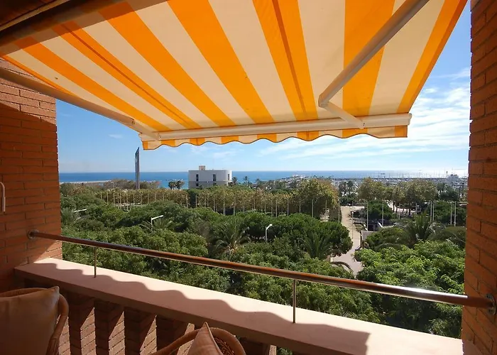 Lejlighed Lets Holidays Sea Views In